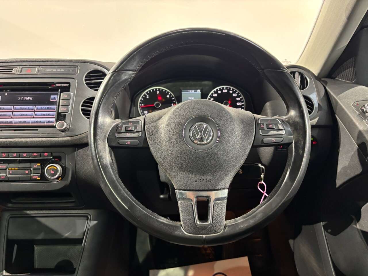 2012 VOLKSWAGEN TIGUAN 2012 VOLKSWAGEN TIGUAN