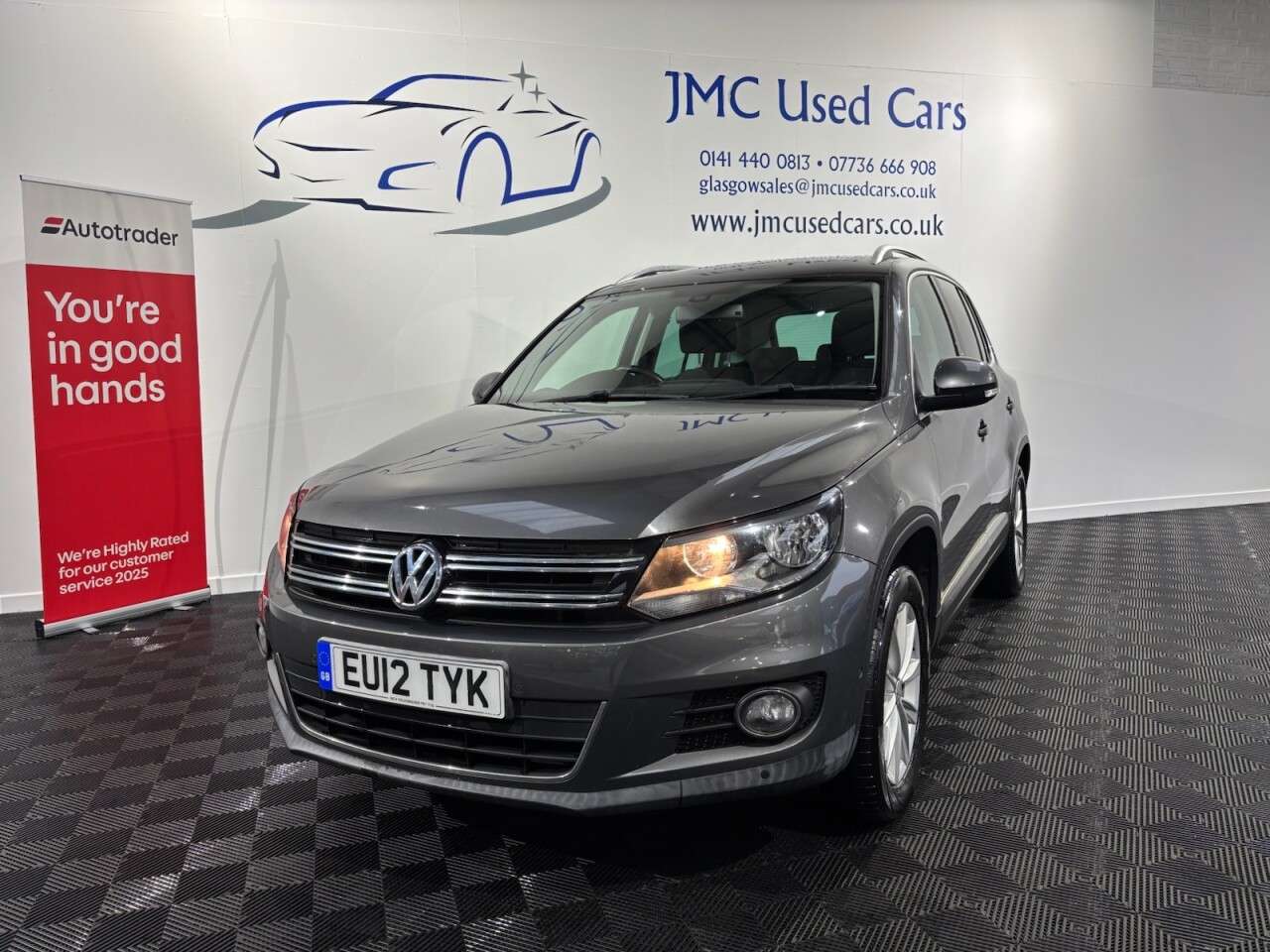A 2012 VOLKSWAGEN TIGUAN 2.0 TDI BlueMotion Tech SE SUV 5dr Diesel Manual 4WD Euro 5 (s/s) (140 ps) A 2012 VOLKSWAGEN TIGUAN 2.0 TDI BlueMotion Tech SE SUV 5dr Diesel Manual 4WD Euro 5 (s/s) (140 ps)