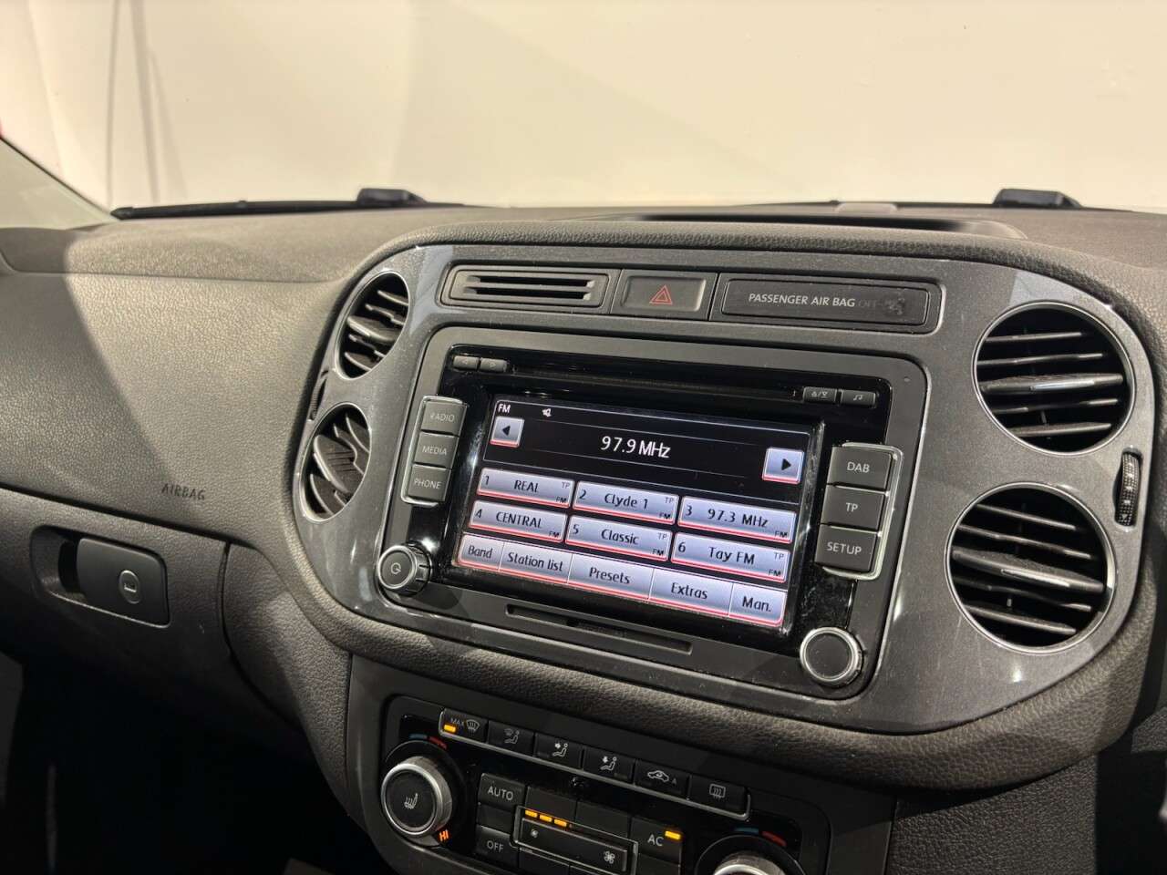 2012 VOLKSWAGEN TIGUAN 2012 VOLKSWAGEN TIGUAN