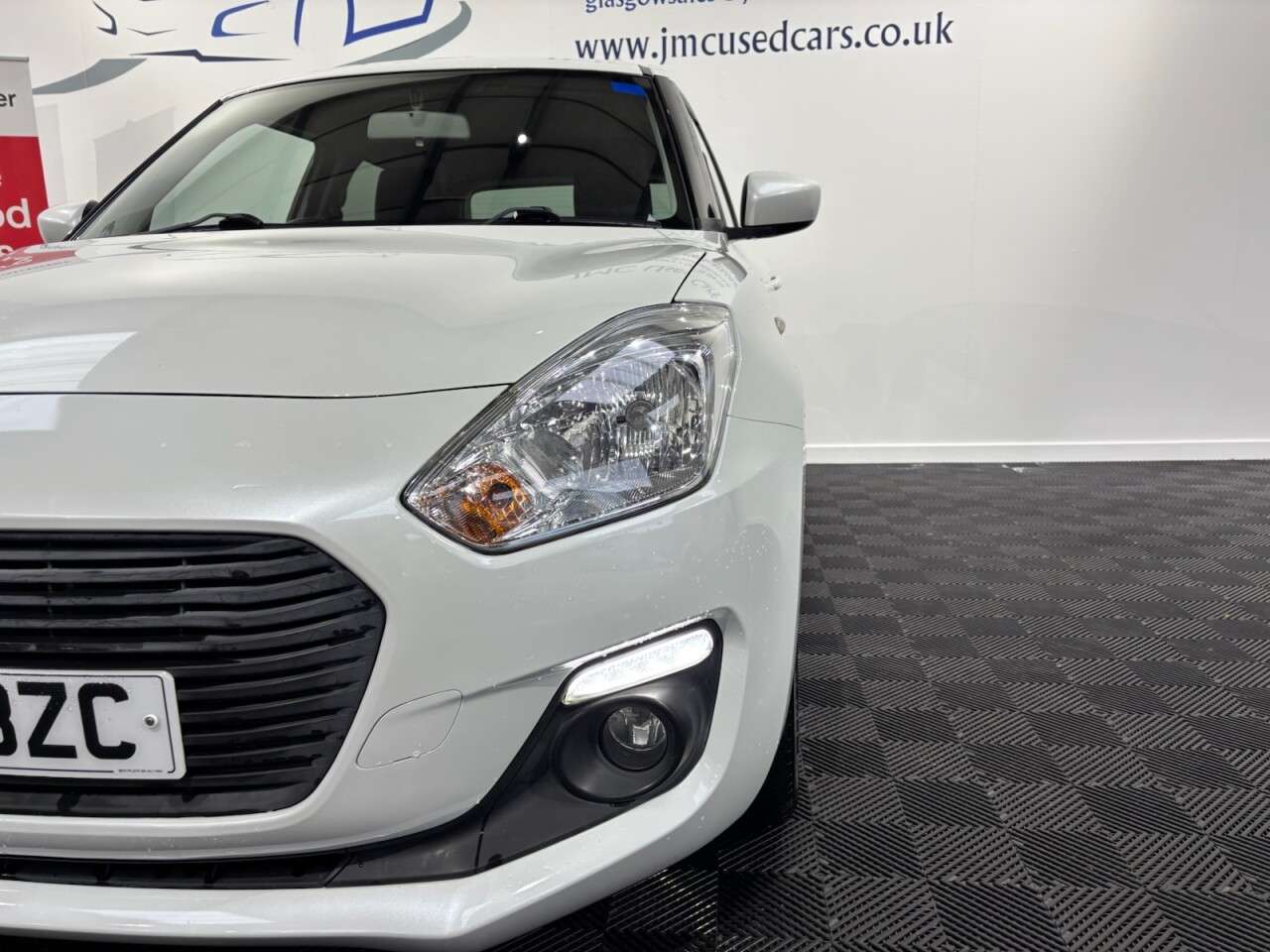 2017 SUZUKI SWIFT 2017 SUZUKI SWIFT