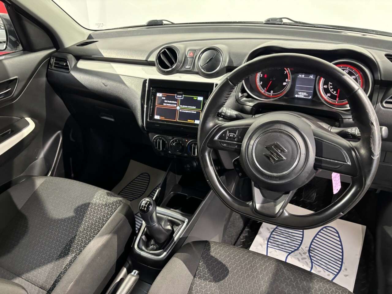 2017 SUZUKI SWIFT 2017 SUZUKI SWIFT