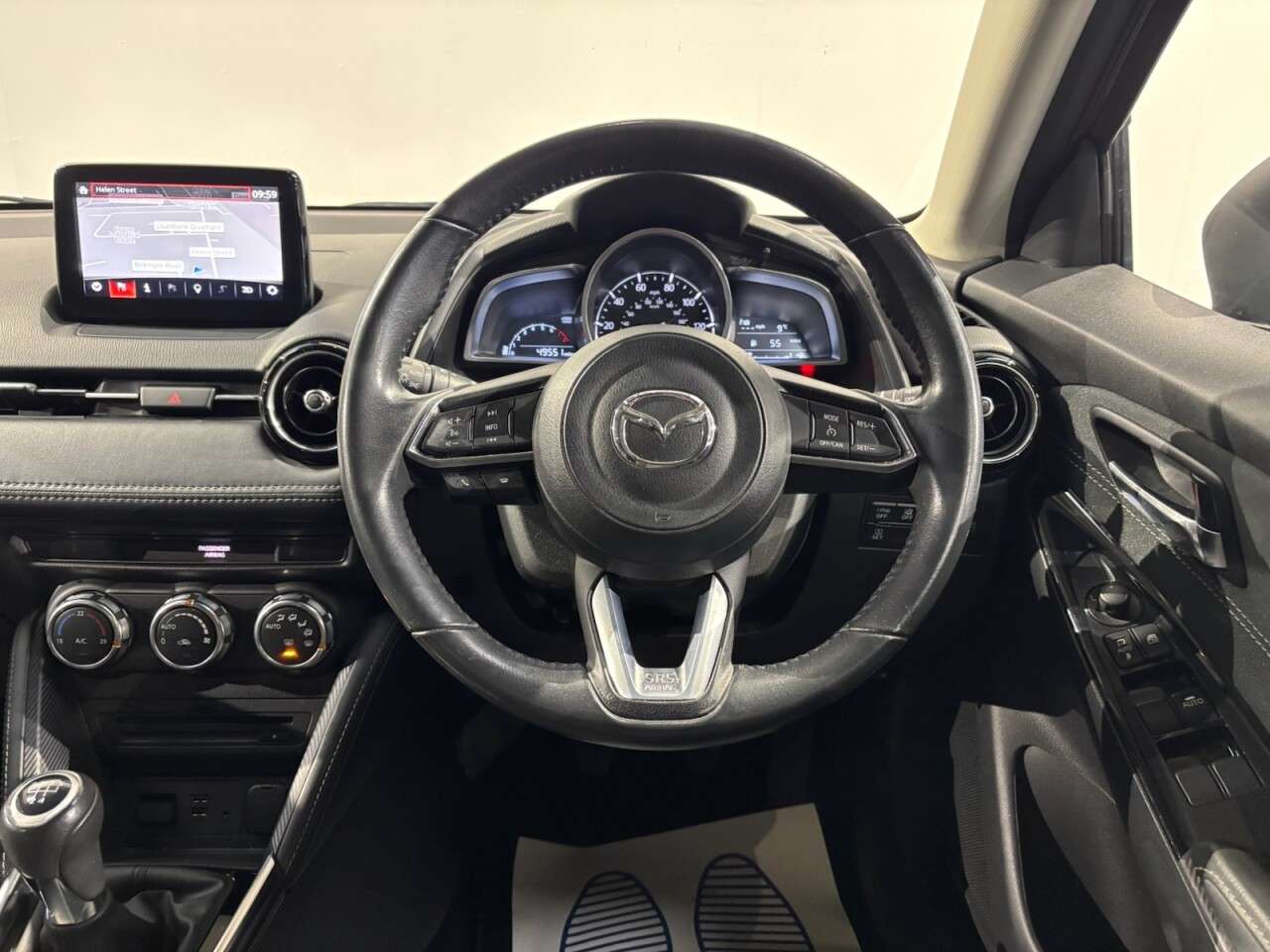 2019 MAZDA MAZDA2 2019 MAZDA MAZDA2