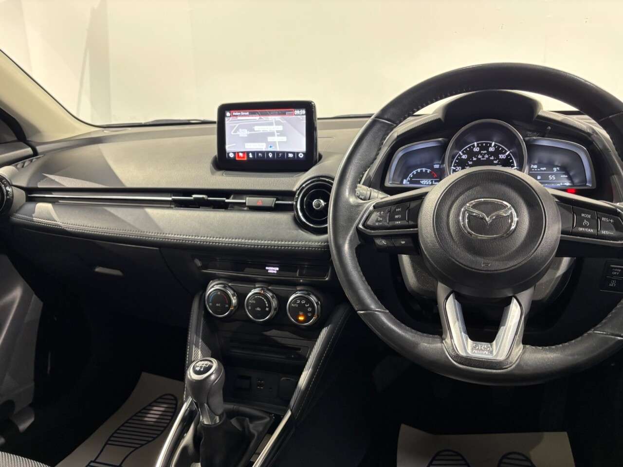 2019 MAZDA MAZDA2 2019 MAZDA MAZDA2