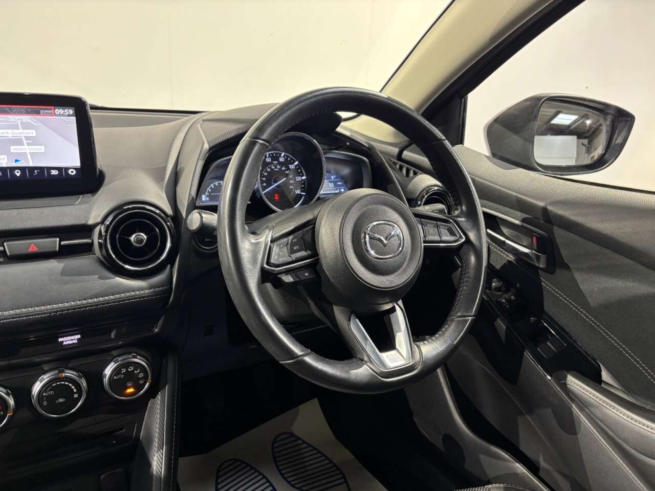 2019 MAZDA MAZDA2 2019 MAZDA MAZDA2