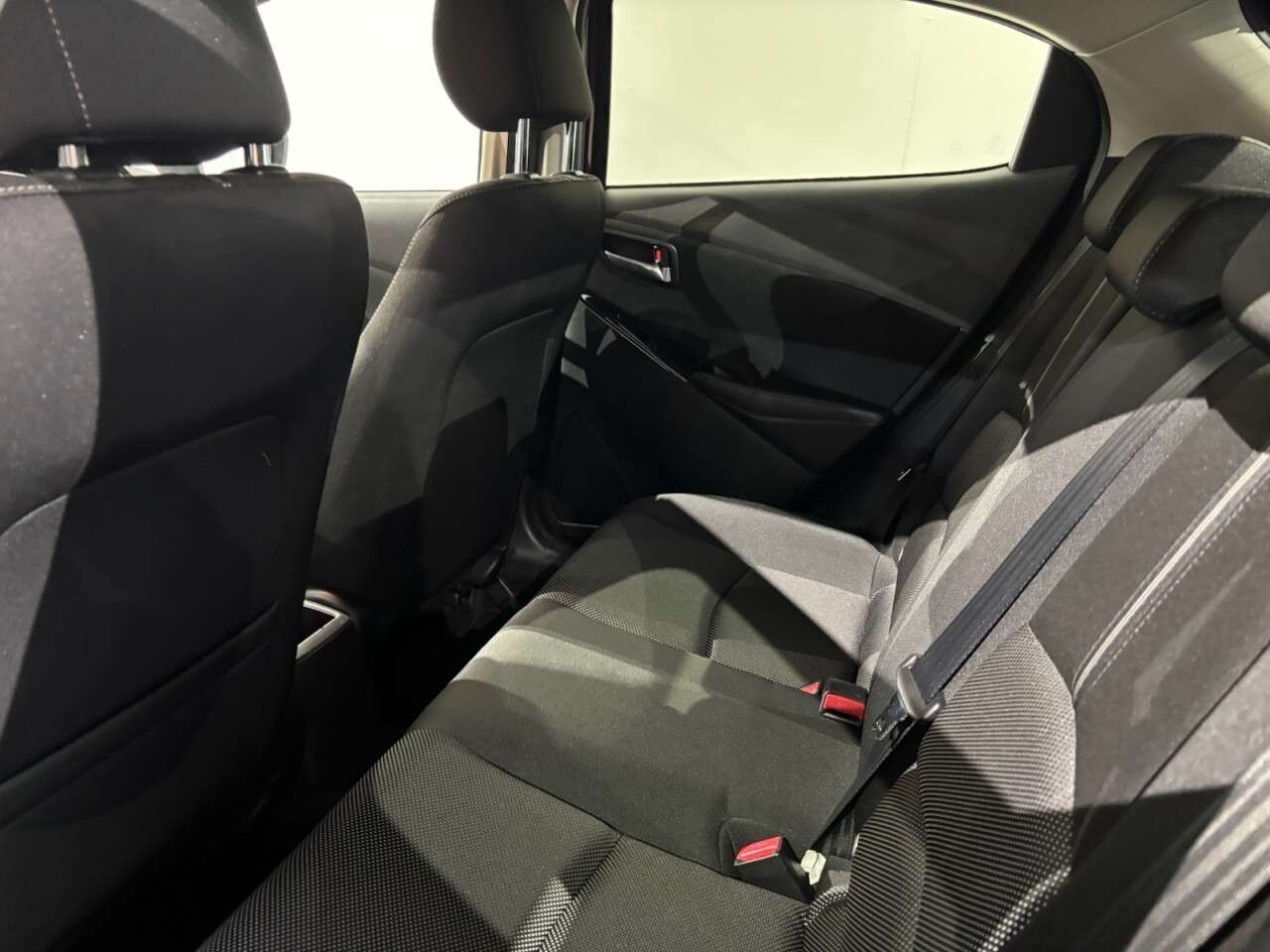 2019 MAZDA MAZDA2 2019 MAZDA MAZDA2