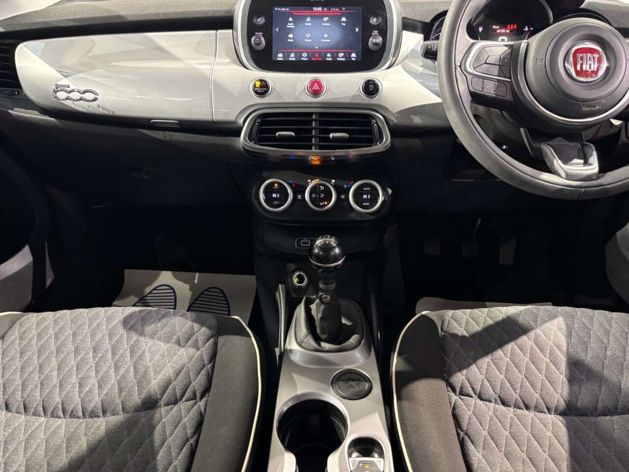2019 FIAT 500X 2019 FIAT 500X