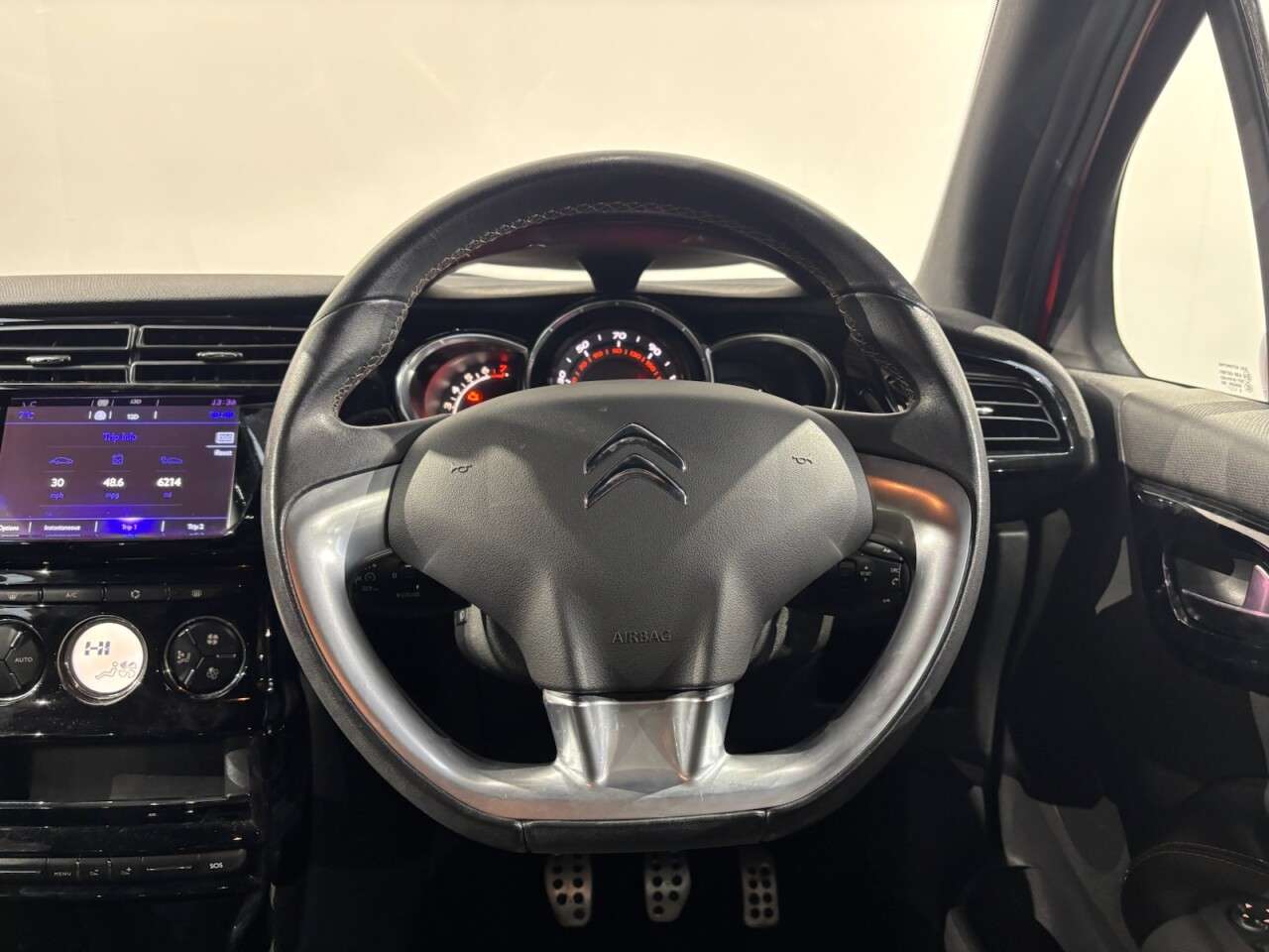 2016 DS AUTOMOBILES DS 3 2016 DS AUTOMOBILES DS 3