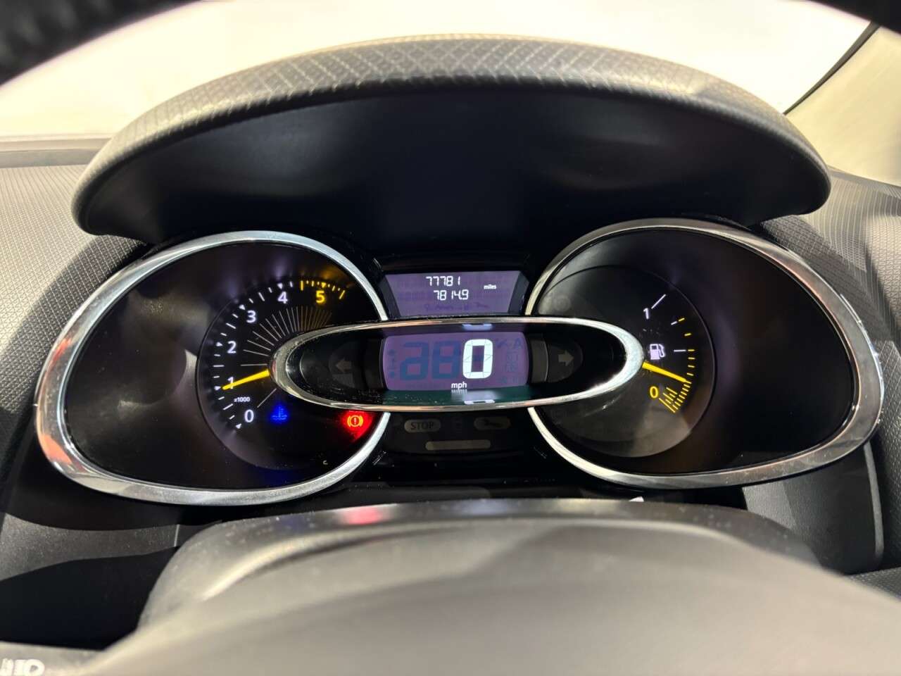 2014 RENAULT CLIO 2014 RENAULT CLIO