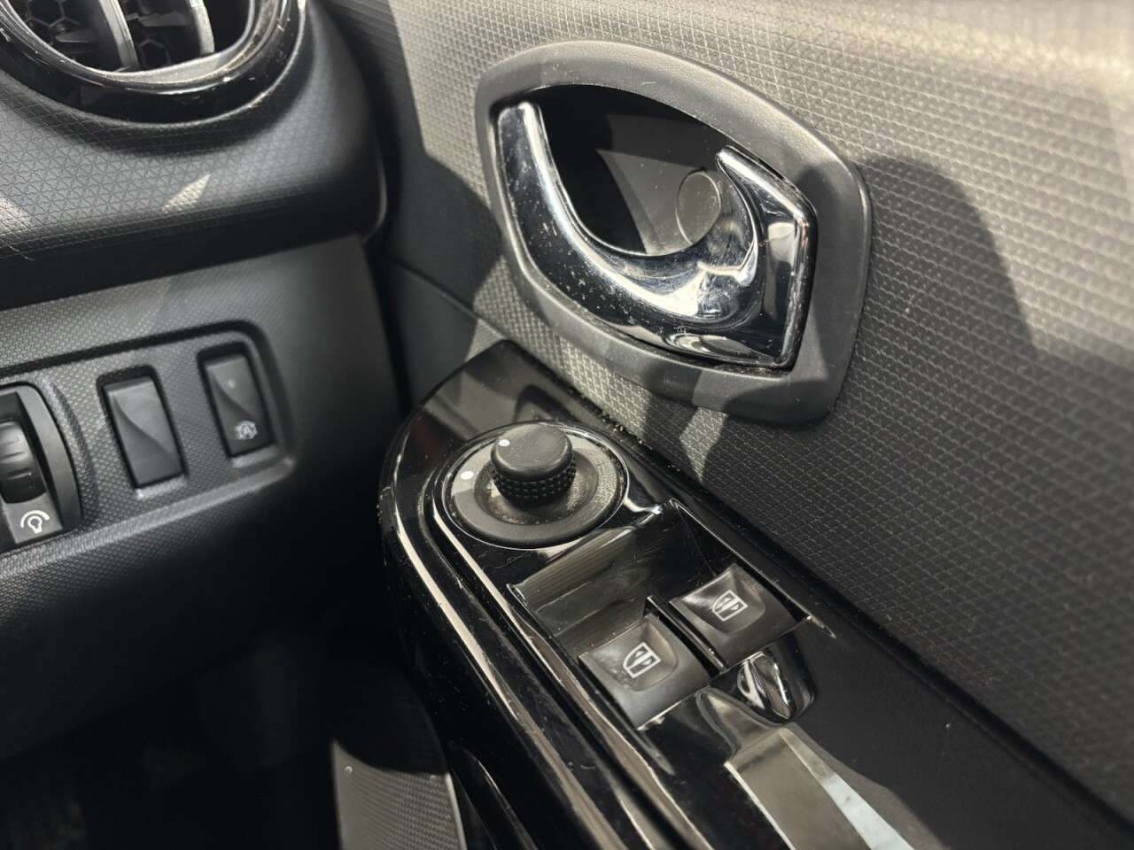 2014 RENAULT CLIO 2014 RENAULT CLIO