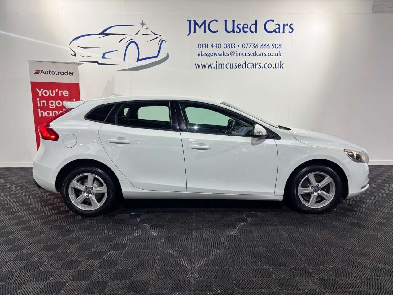 2012 VOLVO V40 2012 VOLVO V40