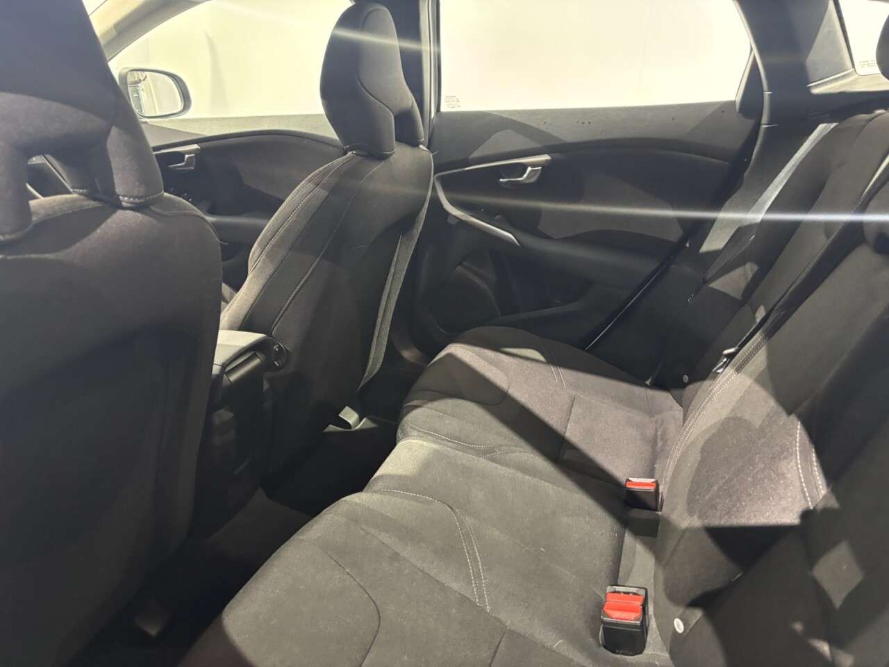 2012 VOLVO V40 2012 VOLVO V40