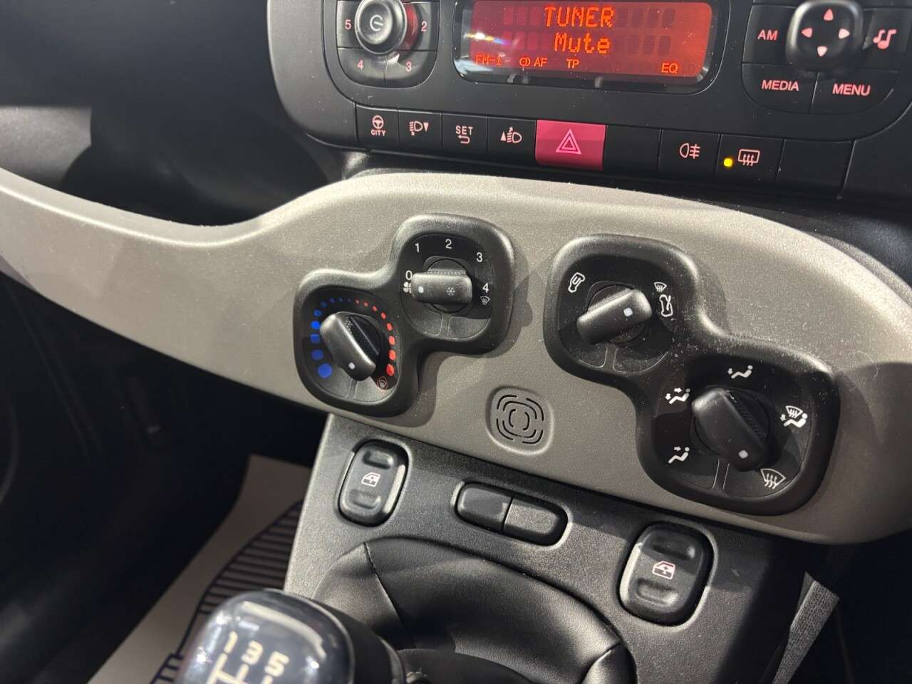 2013 FIAT PANDA 2013 FIAT PANDA