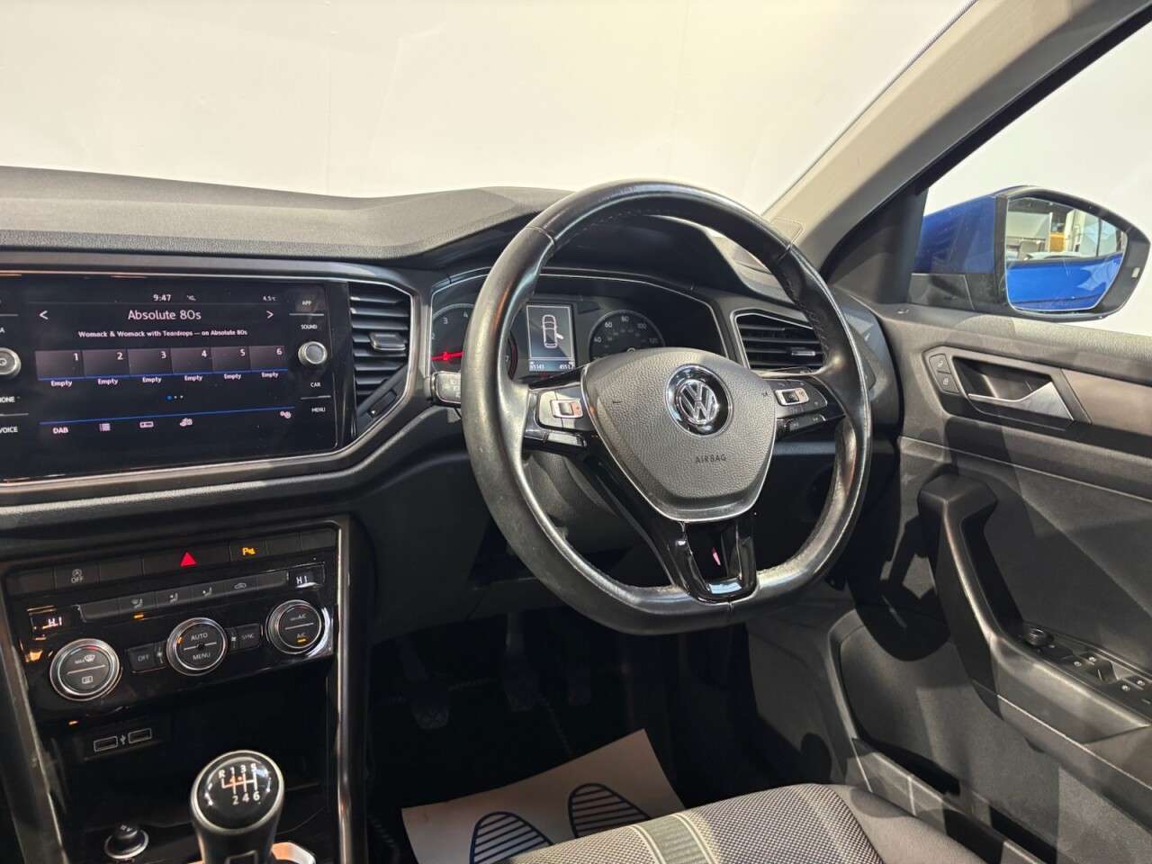 2018 VOLKSWAGEN T-ROC 2018 VOLKSWAGEN T-ROC