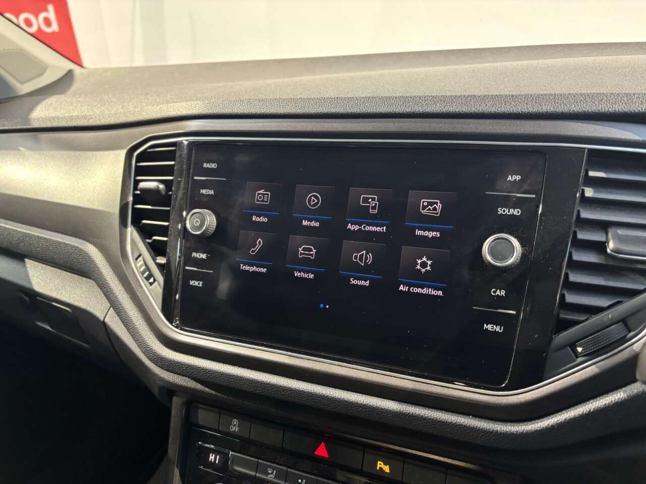 2018 VOLKSWAGEN T-ROC 2018 VOLKSWAGEN T-ROC