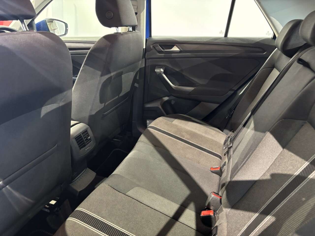 2018 VOLKSWAGEN T-ROC 2018 VOLKSWAGEN T-ROC