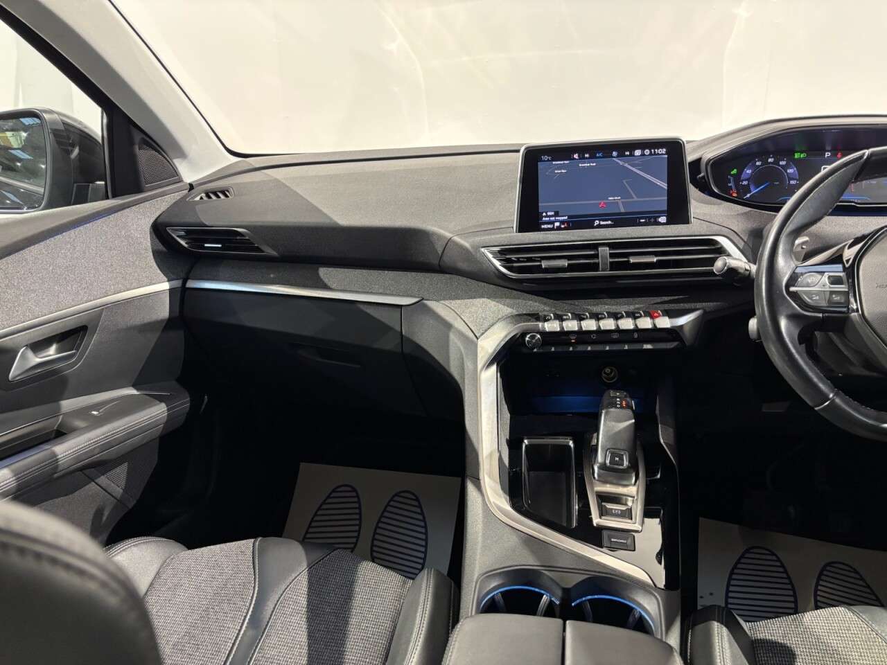 2019 PEUGEOT 3008 2019 PEUGEOT 3008