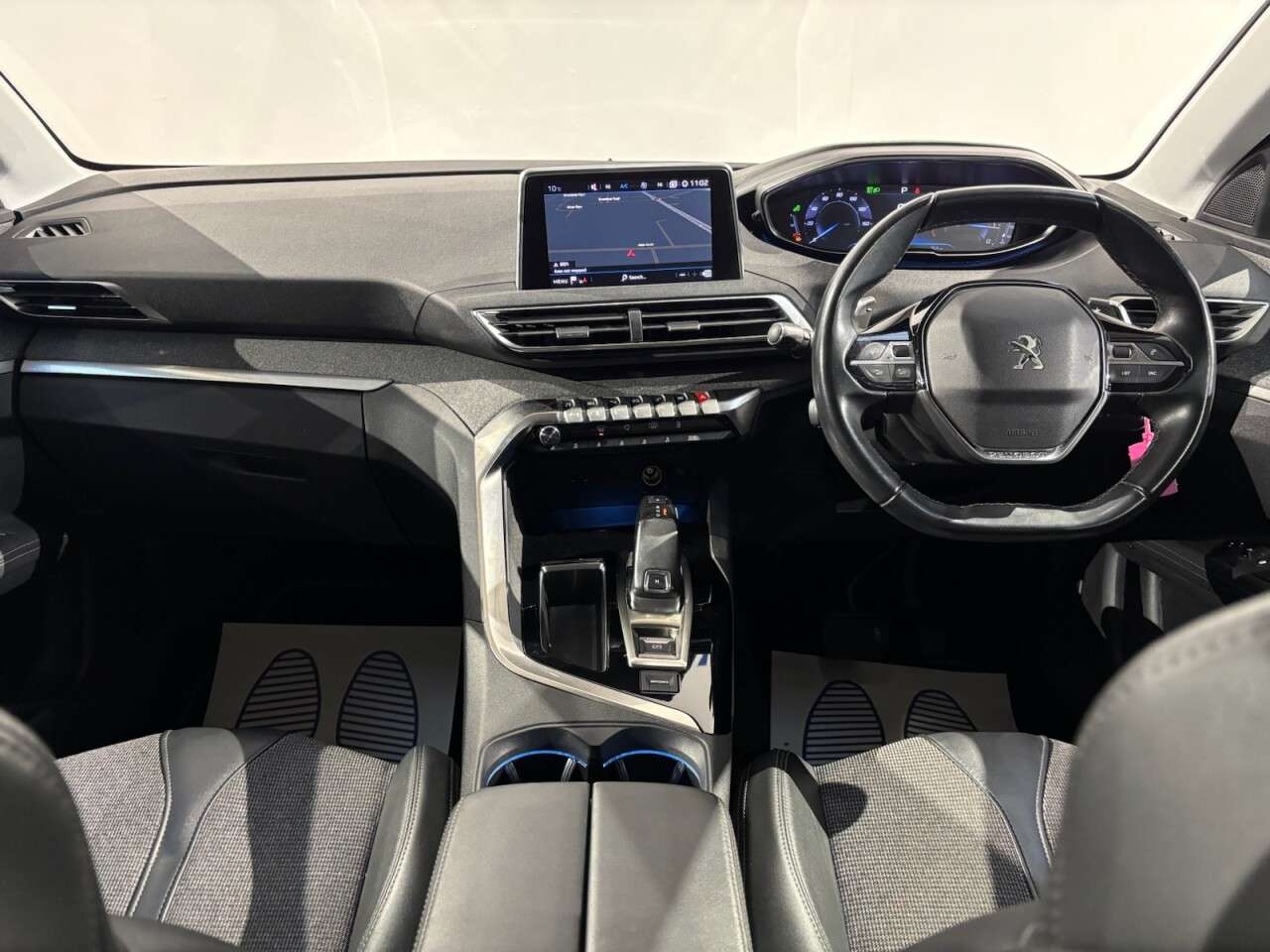 2019 PEUGEOT 3008 2019 PEUGEOT 3008