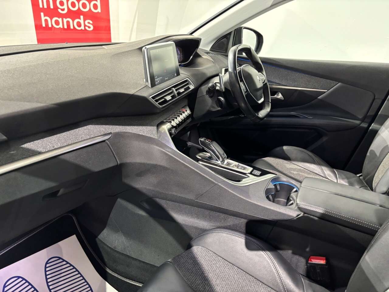 2019 PEUGEOT 3008 2019 PEUGEOT 3008