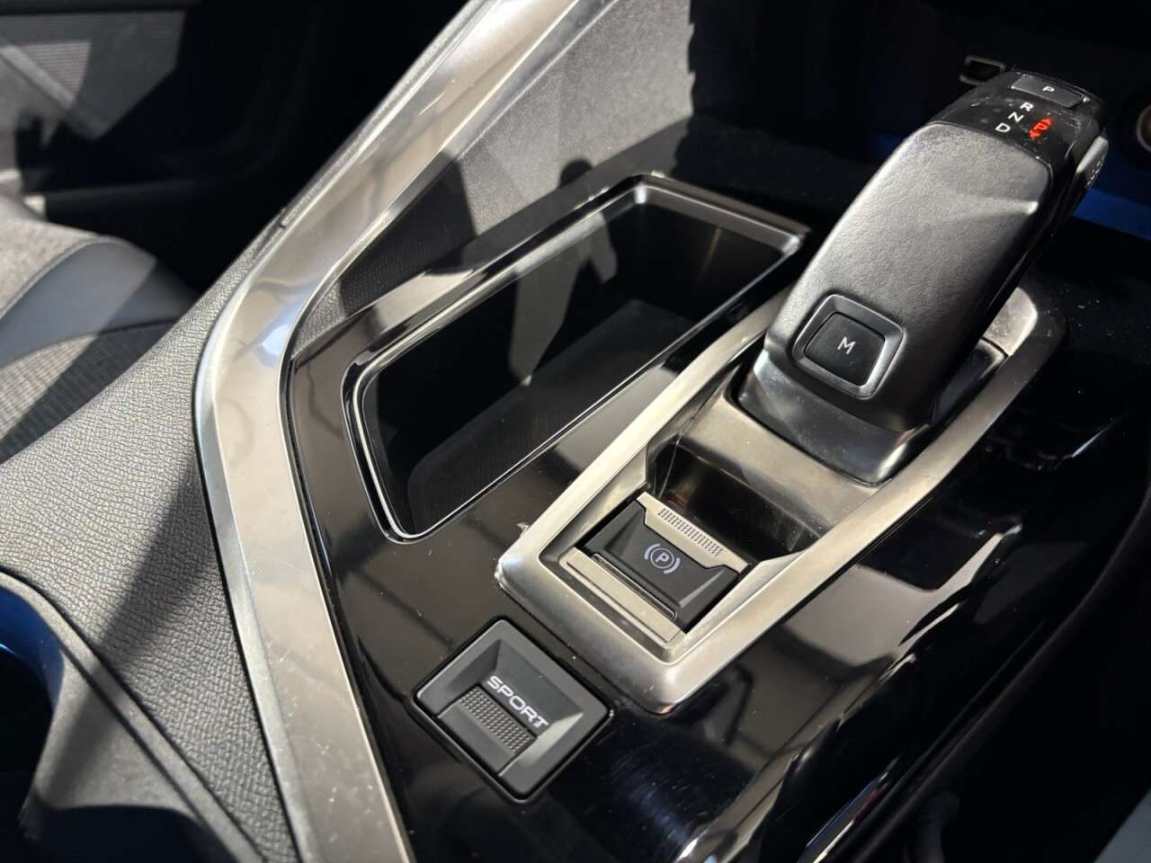 2019 PEUGEOT 3008 2019 PEUGEOT 3008