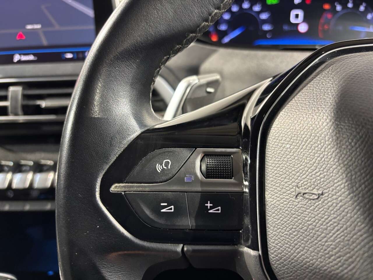 2019 PEUGEOT 3008 2019 PEUGEOT 3008