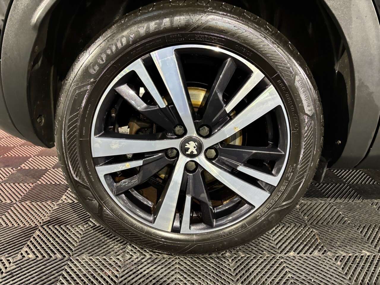 2019 PEUGEOT 3008 2019 PEUGEOT 3008