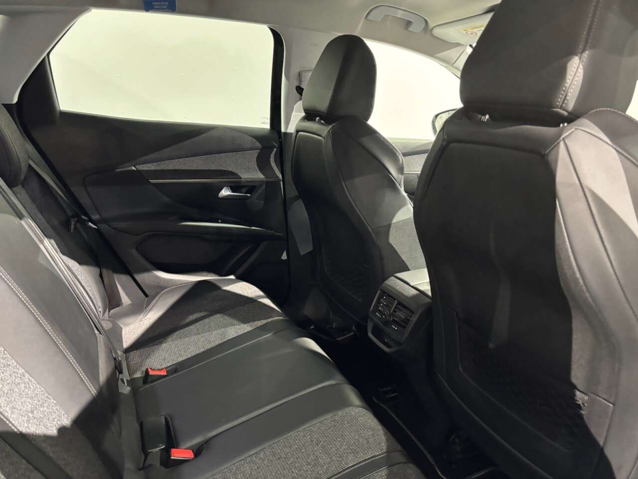 2019 PEUGEOT 3008 2019 PEUGEOT 3008