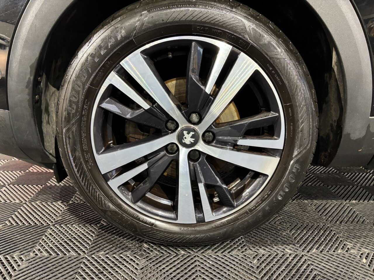 2019 PEUGEOT 3008 2019 PEUGEOT 3008