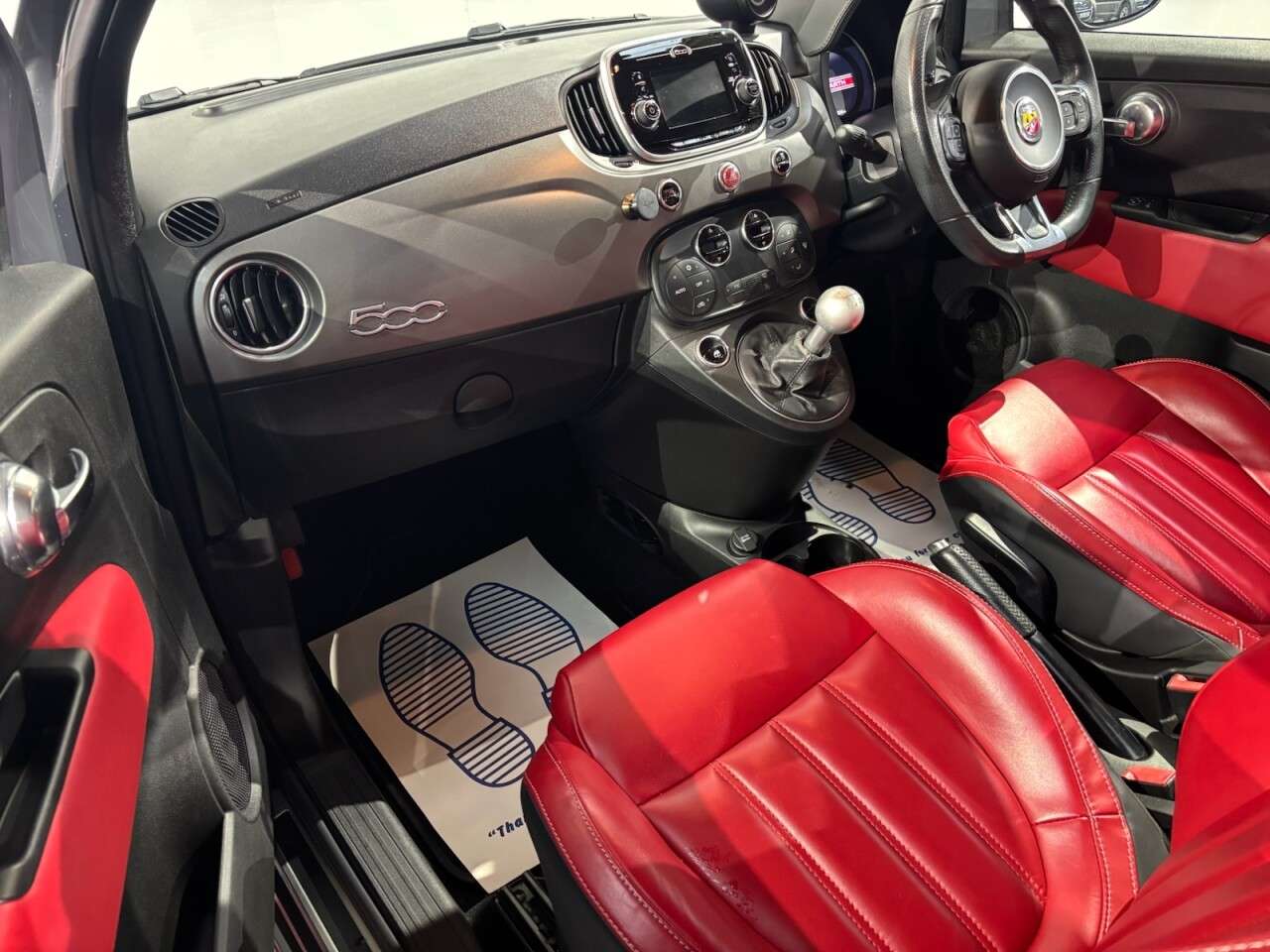 2018 ABARTH 595 2018 ABARTH 595