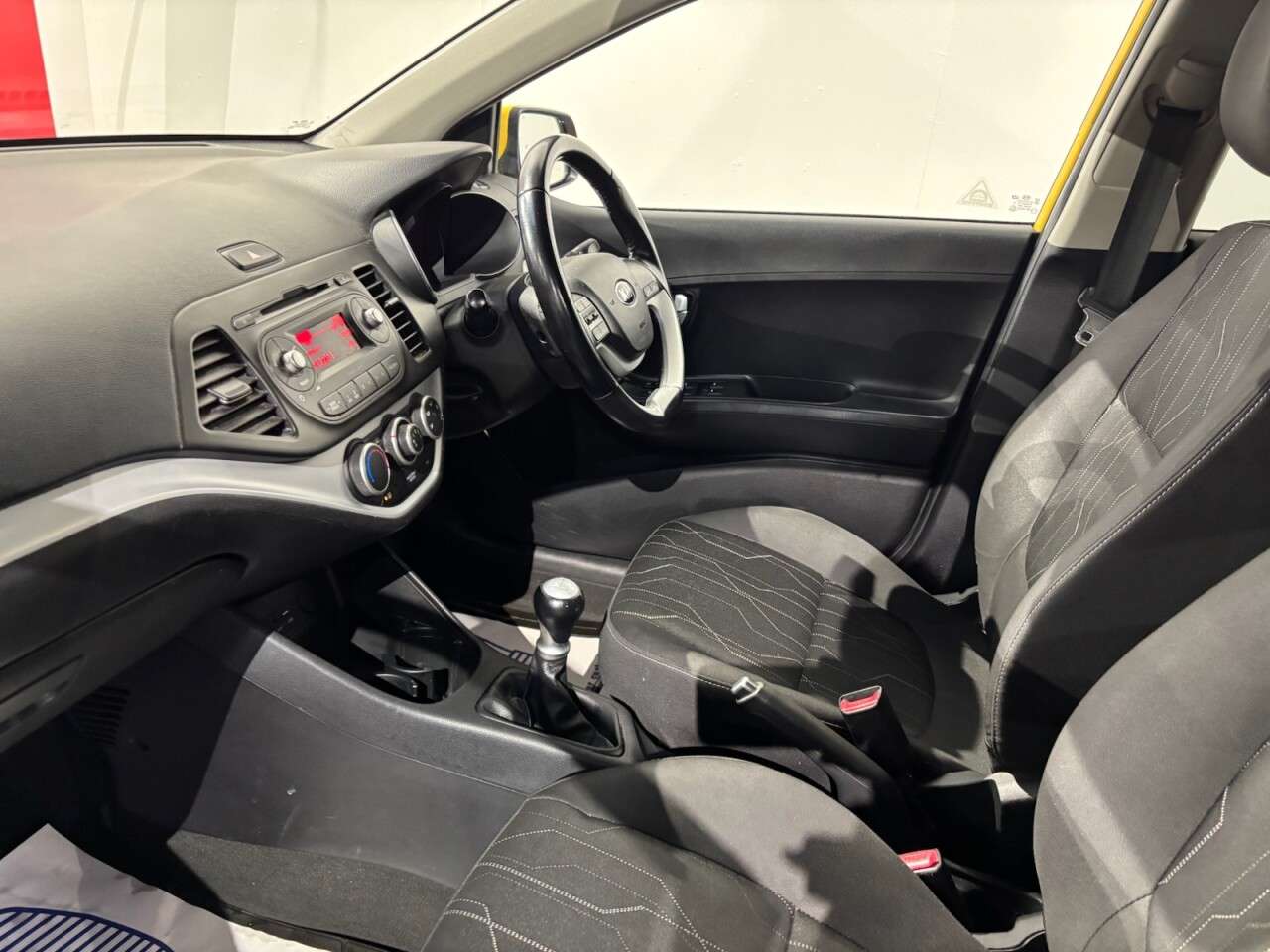 2015 KIA PICANTO 2015 KIA PICANTO
