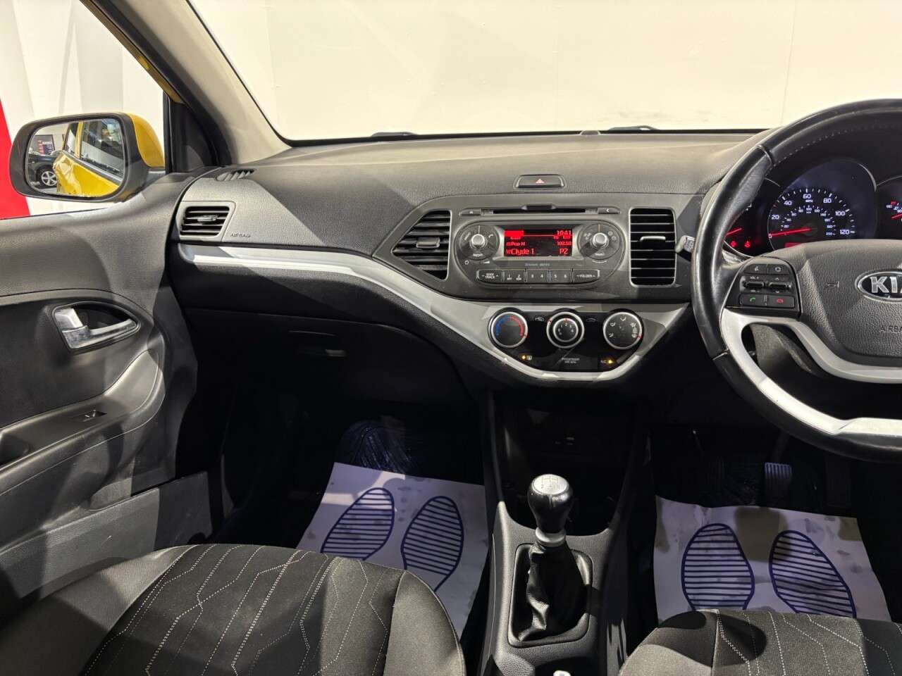 2015 KIA PICANTO 2015 KIA PICANTO