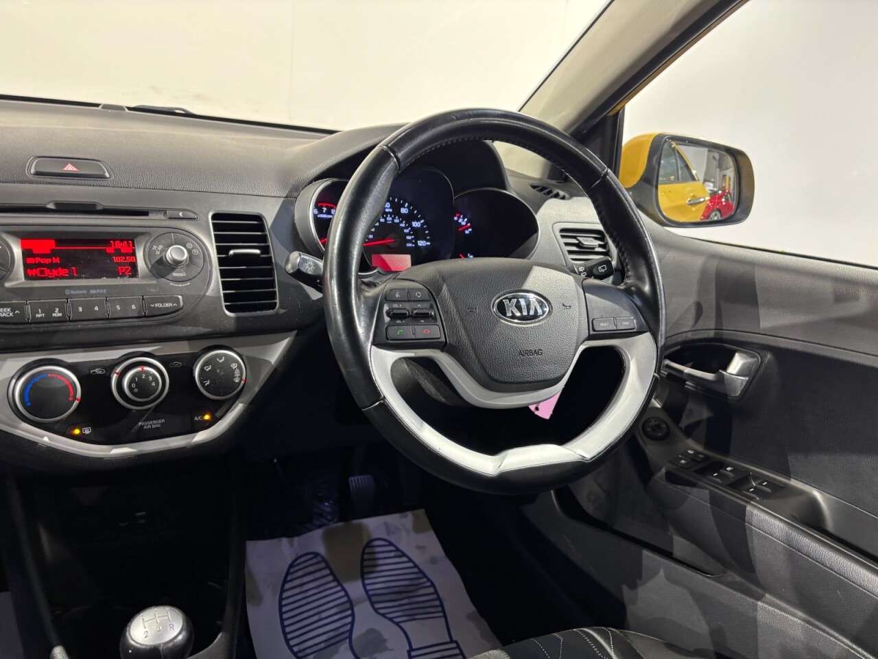 2015 KIA PICANTO 2015 KIA PICANTO