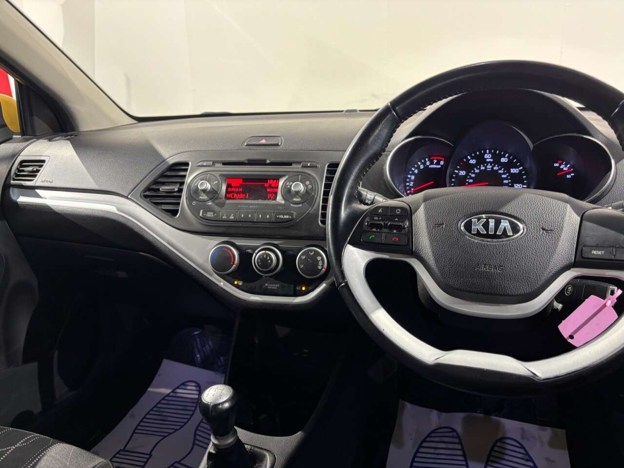 2015 KIA PICANTO 2015 KIA PICANTO