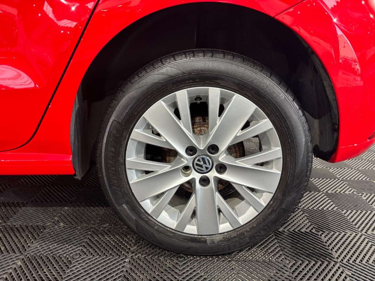 2015 VOLKSWAGEN POLO 2015 VOLKSWAGEN POLO