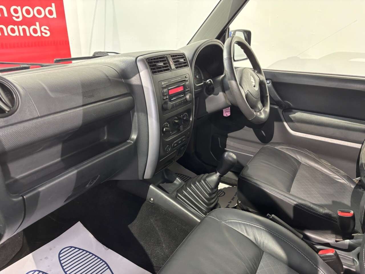 2010 SUZUKI JIMNY 2010 SUZUKI JIMNY