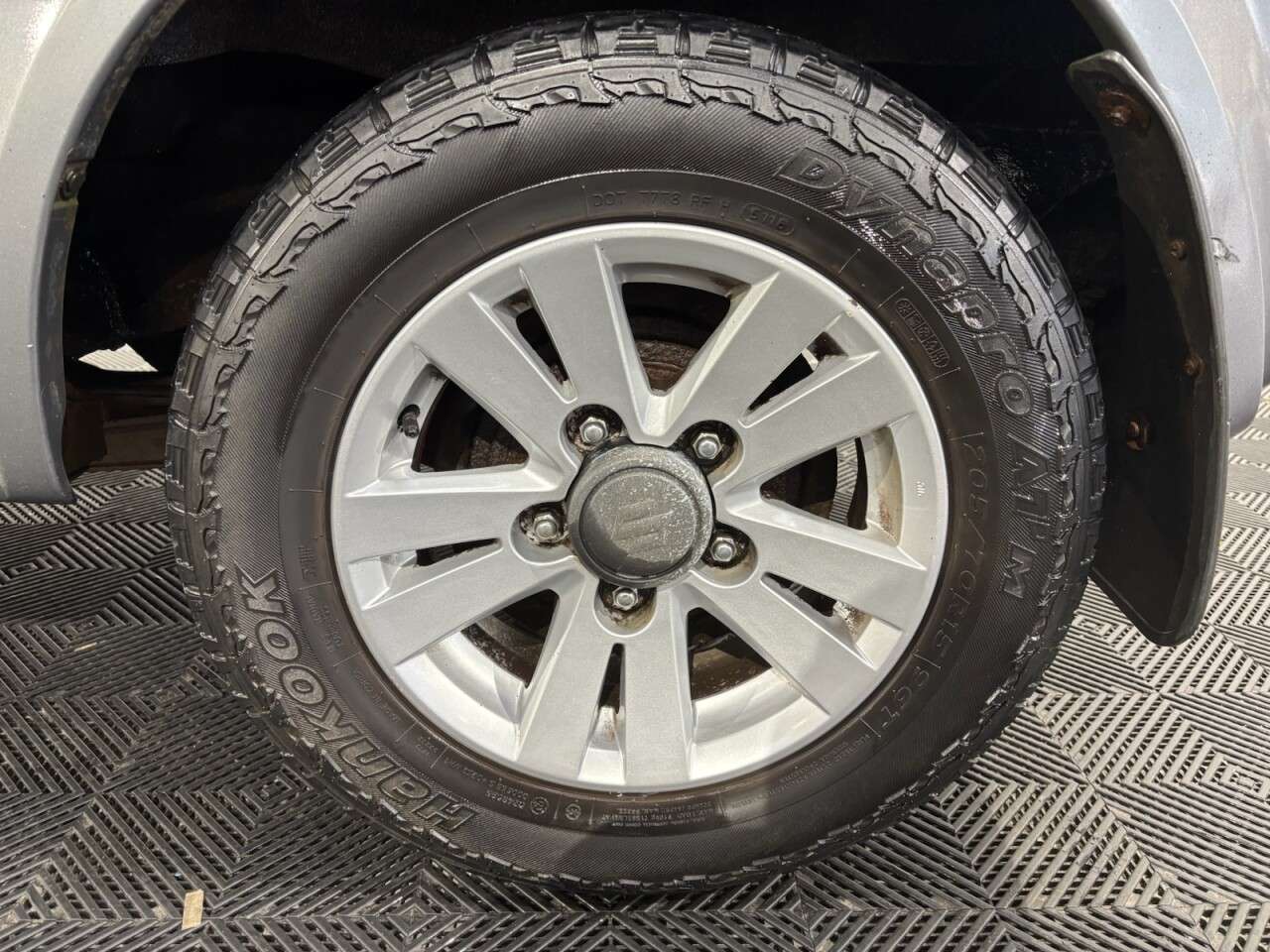 2010 SUZUKI JIMNY 2010 SUZUKI JIMNY