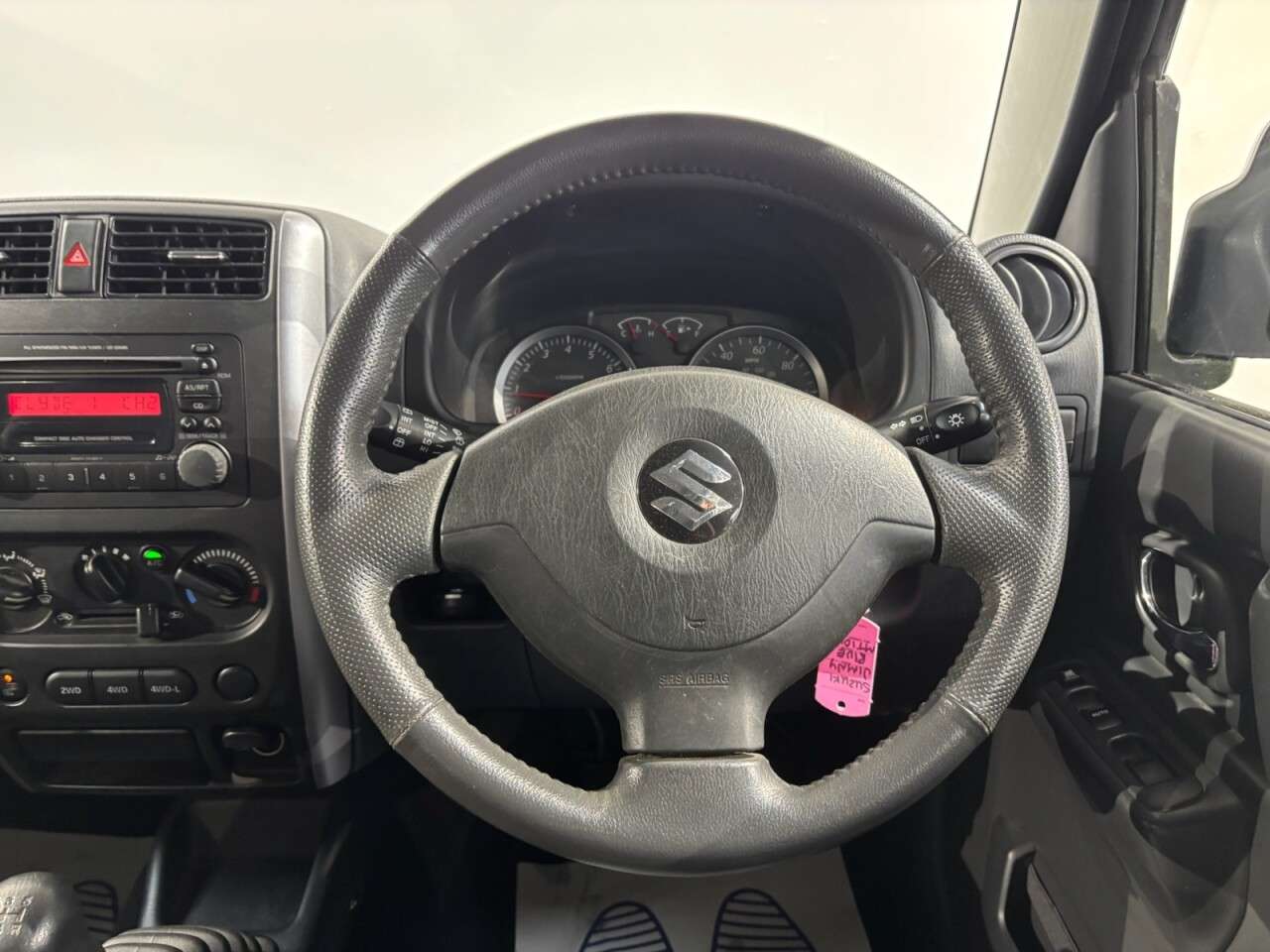 2010 SUZUKI JIMNY 2010 SUZUKI JIMNY