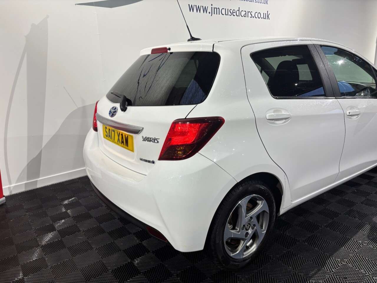 2017 TOYOTA YARIS 2017 TOYOTA YARIS