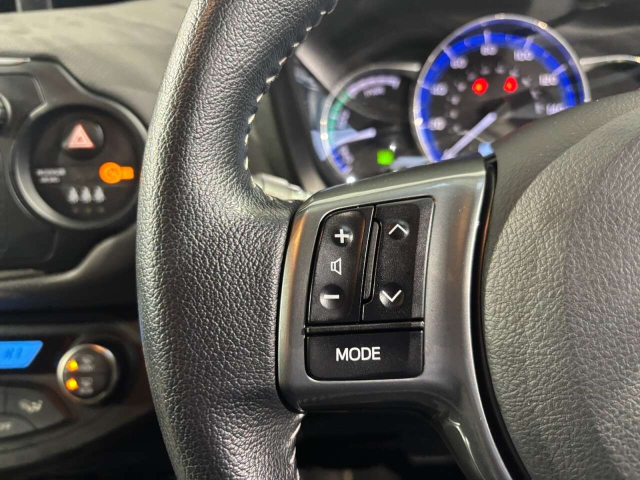 2017 TOYOTA YARIS 2017 TOYOTA YARIS