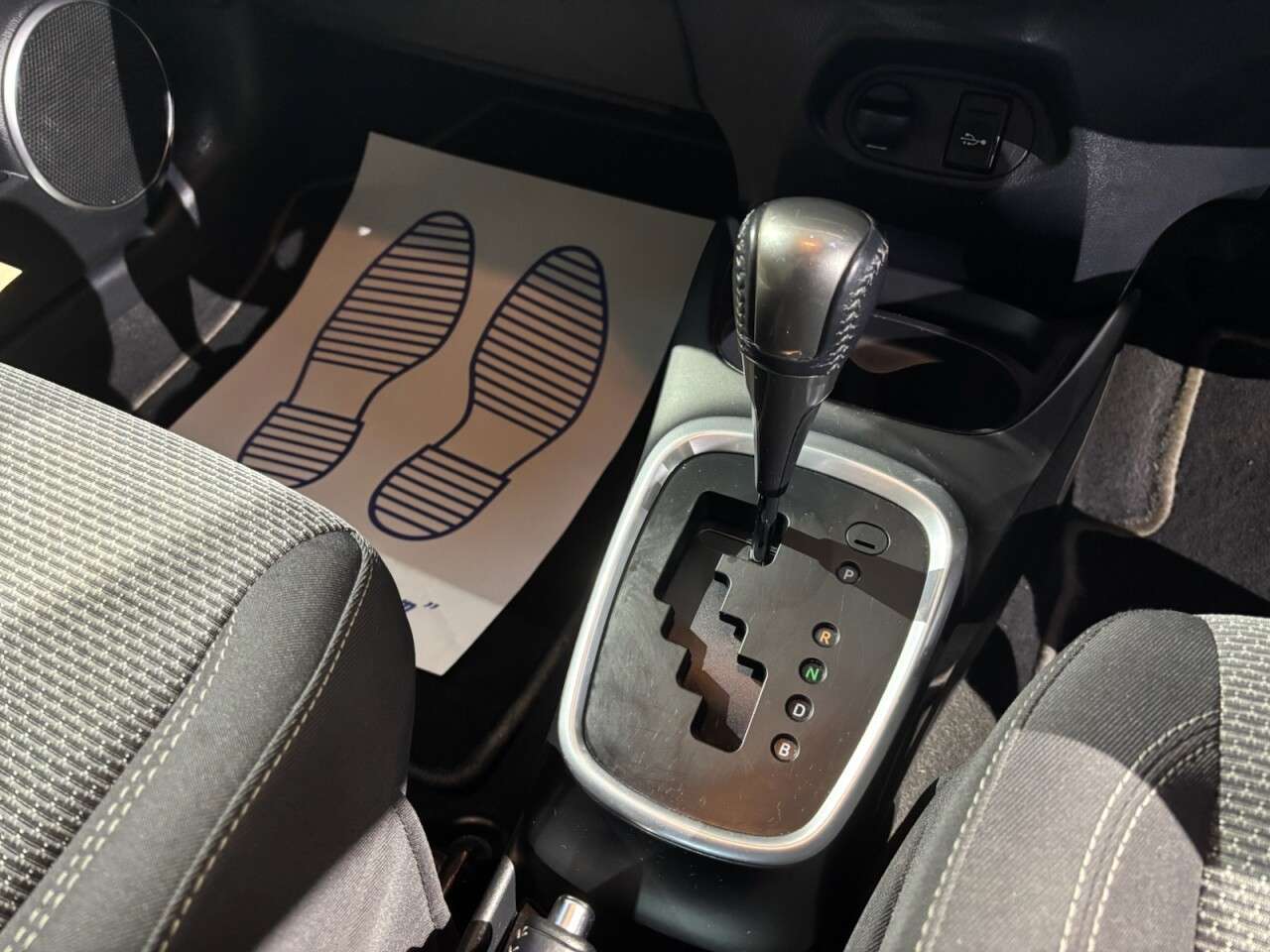 2017 TOYOTA YARIS 2017 TOYOTA YARIS