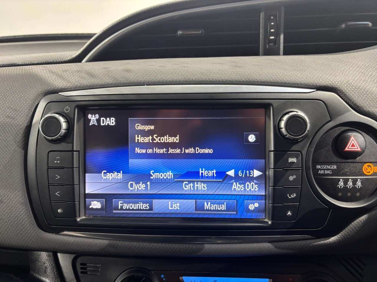 2017 TOYOTA YARIS 2017 TOYOTA YARIS