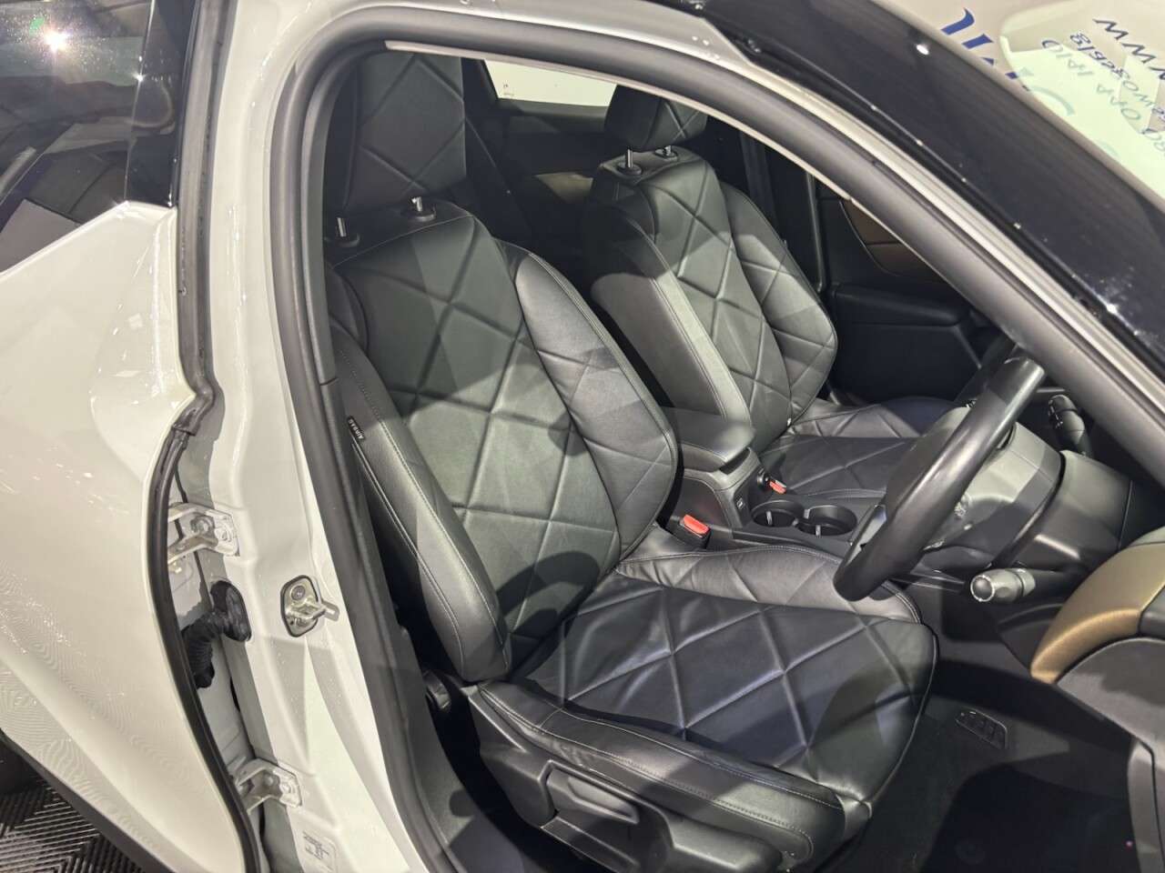 2020 DS AUTOMOBILES DS 3 2020 DS AUTOMOBILES DS 3