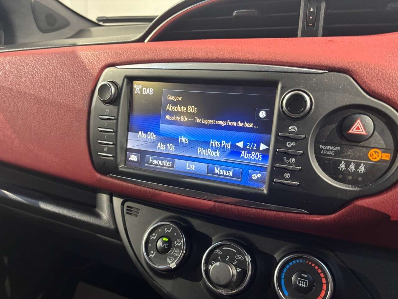 2017 TOYOTA YARIS 2017 TOYOTA YARIS