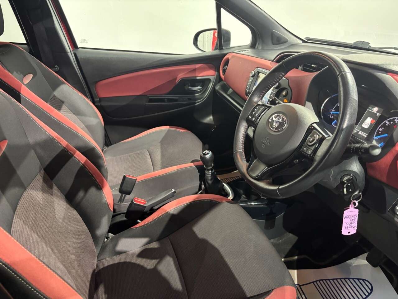 2017 TOYOTA YARIS 2017 TOYOTA YARIS