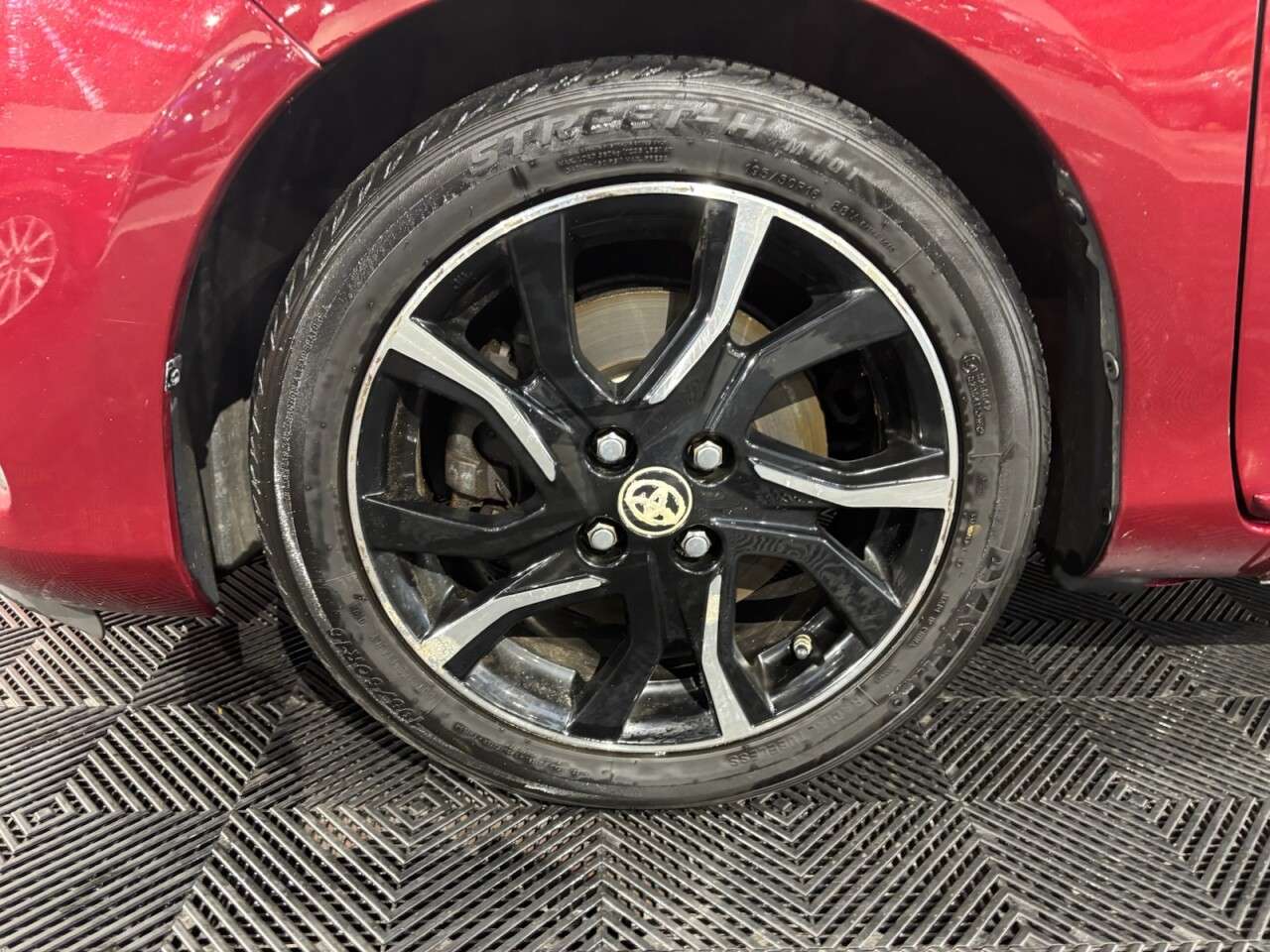 2017 TOYOTA YARIS 2017 TOYOTA YARIS