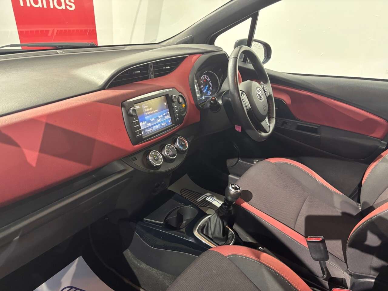 2017 TOYOTA YARIS 2017 TOYOTA YARIS
