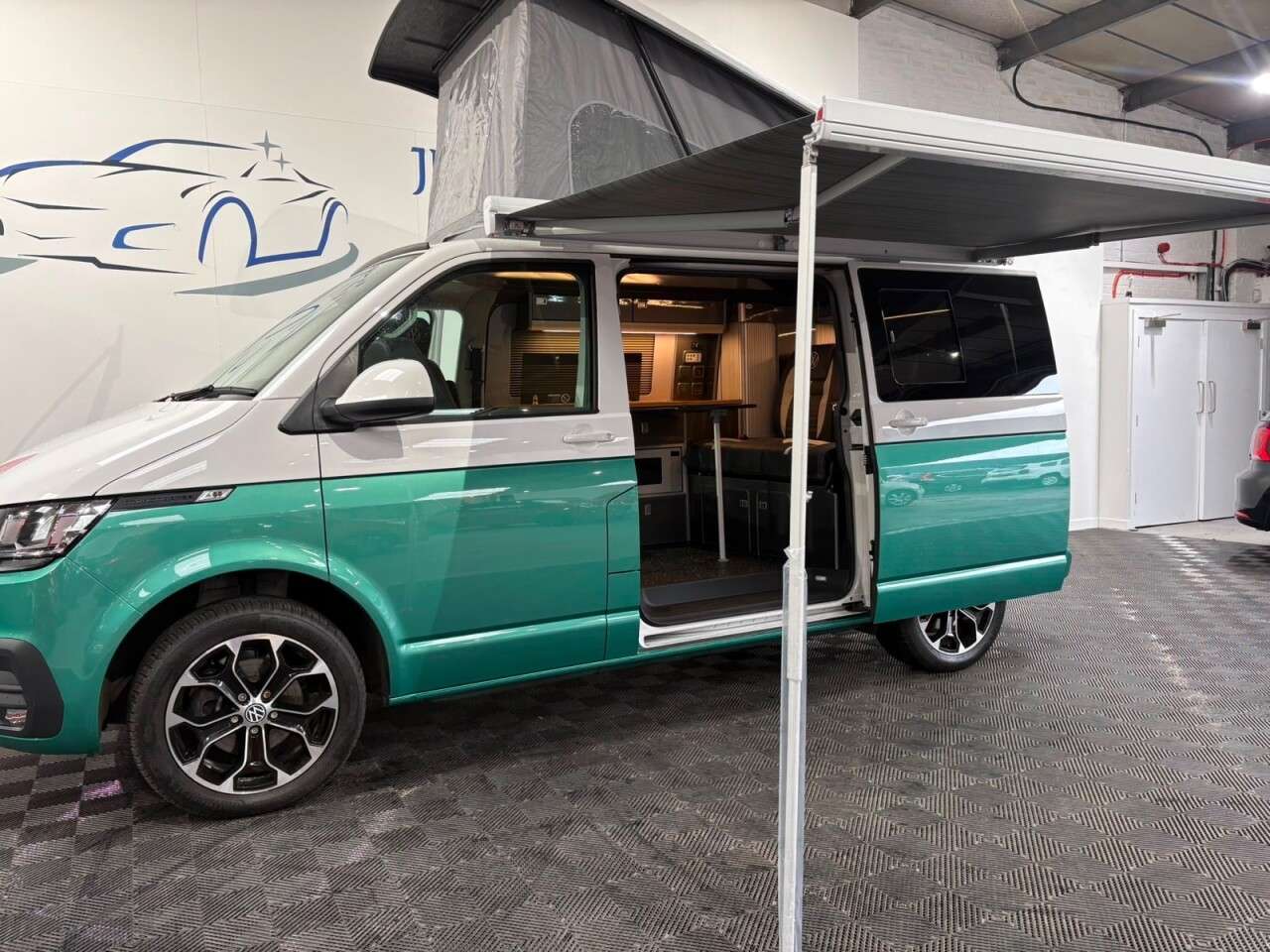 2024 VOLKSWAGEN TRANSPORTER CAMPERVAN 2024 VOLKSWAGEN TRANSPORTER CAMPERVAN