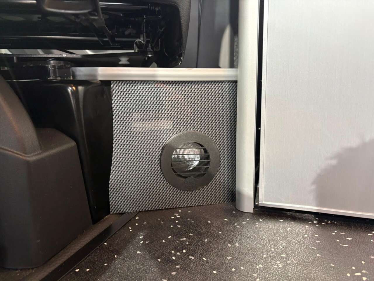 2024 VOLKSWAGEN TRANSPORTER CAMPERVAN 2024 VOLKSWAGEN TRANSPORTER CAMPERVAN