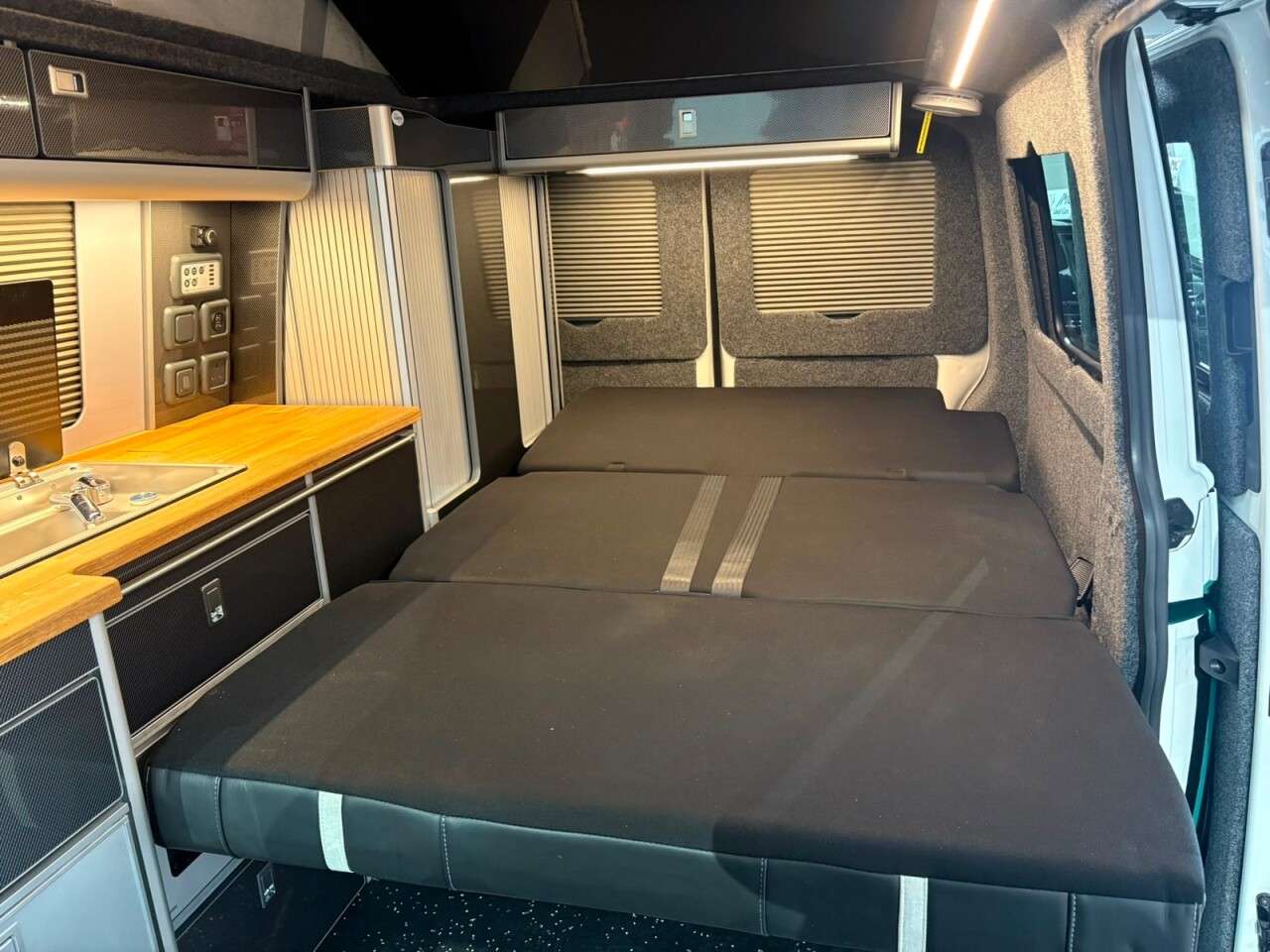 2024 VOLKSWAGEN TRANSPORTER CAMPERVAN 2024 VOLKSWAGEN TRANSPORTER CAMPERVAN