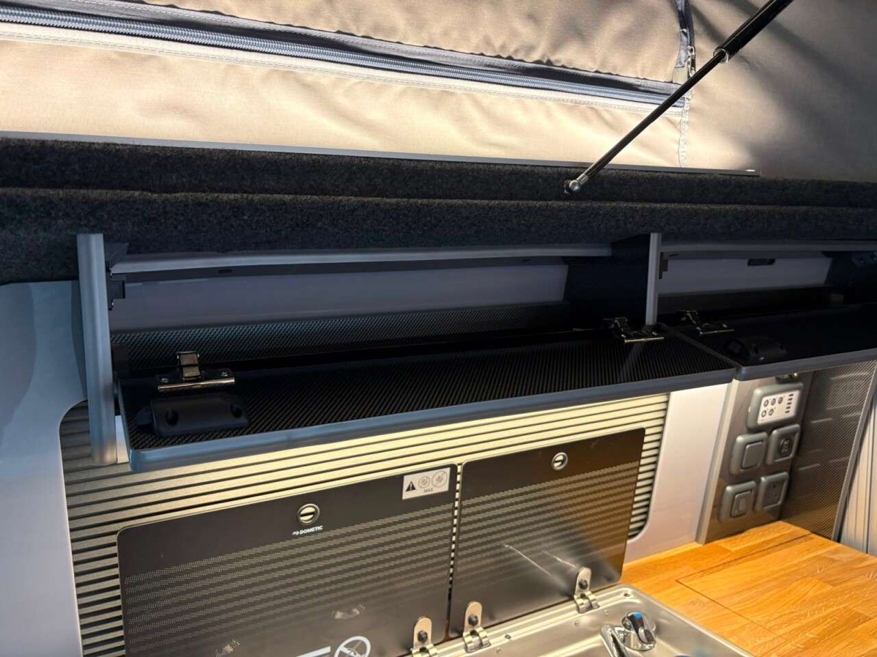 2024 VOLKSWAGEN TRANSPORTER CAMPERVAN 2024 VOLKSWAGEN TRANSPORTER CAMPERVAN