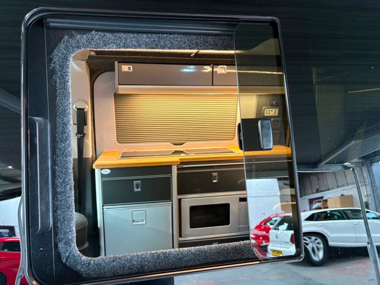 2024 VOLKSWAGEN TRANSPORTER CAMPERVAN 2024 VOLKSWAGEN TRANSPORTER CAMPERVAN